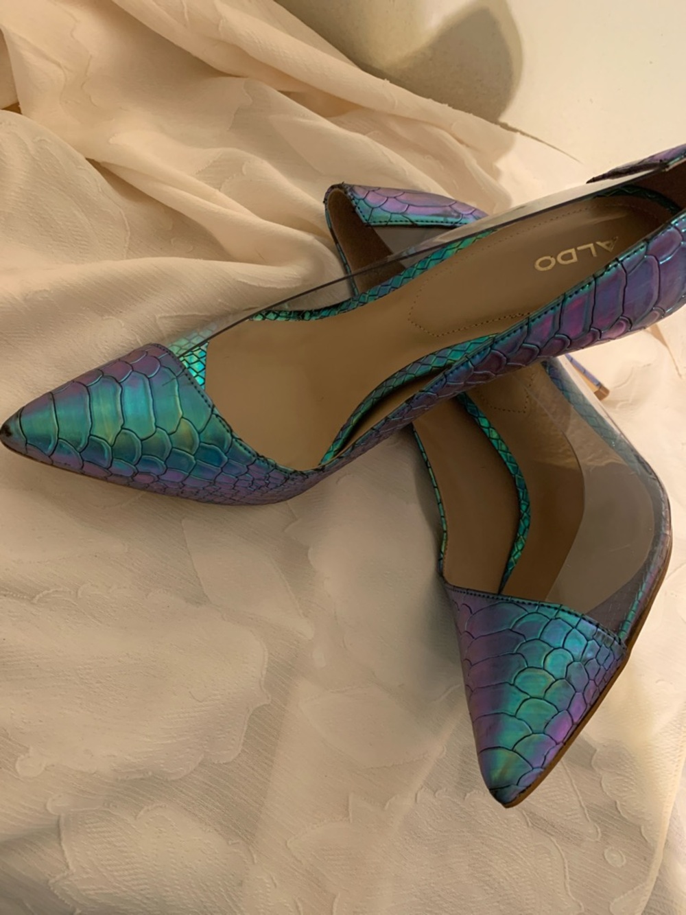 Aldo Iridescent Teal Purple Pointed Toe Pumps - Picture 4 of 10